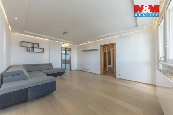 Pronájem bytu 3+1, 72 m - Fotografie 1