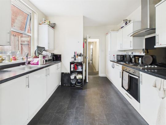 1 bedroom House share to rent - Photo 1