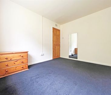 2 bedroom Maisonette to rent - Photo 6