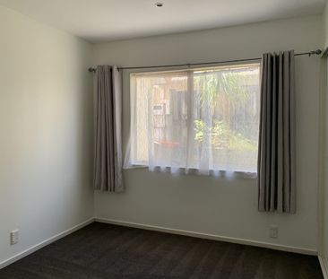 3 Bridgehead Cove, West Harbour, Auckland - Photo 3