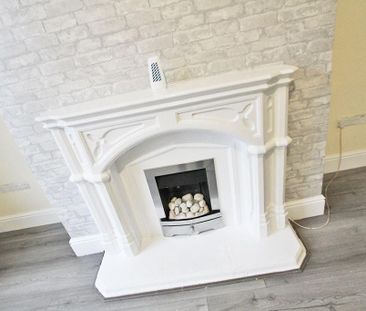2 bedroom terraced house to rent - Photo 4