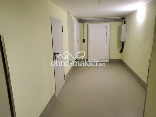 Straße der Freundschaft 1-7, 08485 Lengenfeld - Photo 1