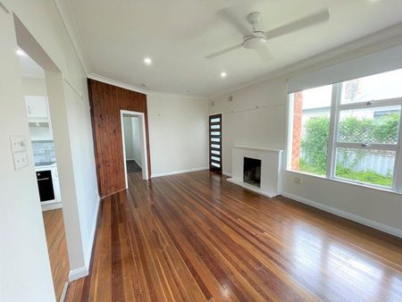 Beautifully presented home in quiet location - OPEN HOME 3/10/25 CANCELLED - Photo 4