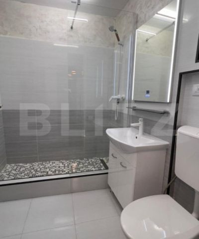 Apartament 2 camere, modern/lux , zona 1 Mai - Photo 3
