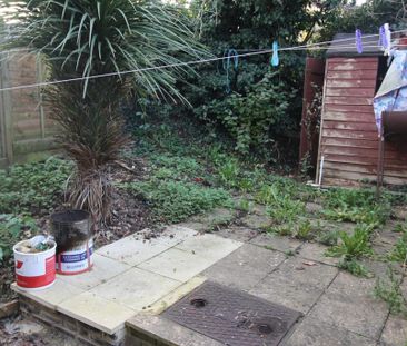 3 bedroom terraced house to rent - Photo 2