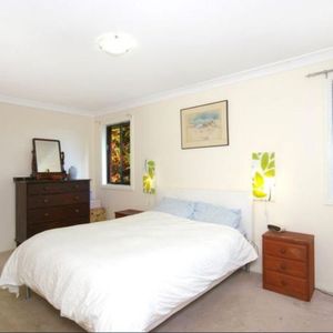 Thornleigh - Photo 2
