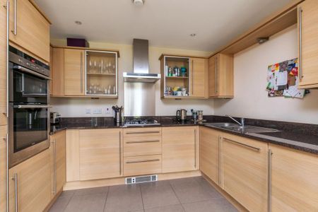 1 bedroom flat to rent - Photo 5