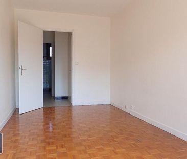 Location Appartement 2 pièces 54m² CHAMBERY 73000 - Photo 4