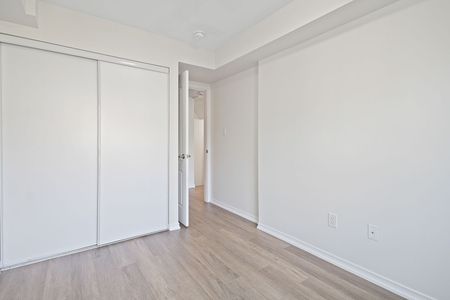 For Lease - 7 Applewood Lane Unit# 223, Toronto, Ontario - Photo 5