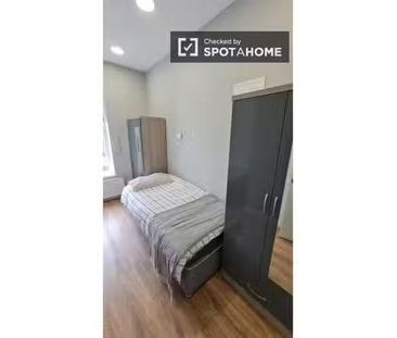 Bed for rent in a single room in Drumcondra, Dublin - Photo 3