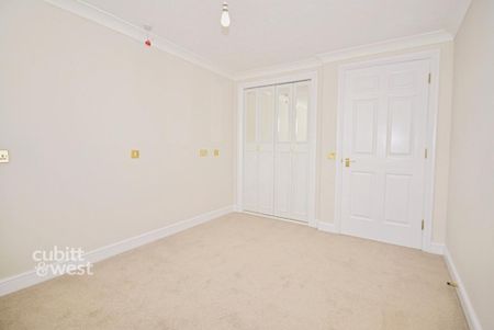 1 bedroom retirement property to rent - Photo 4