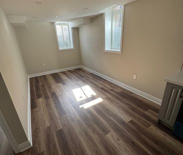 For Lease - 18 Coulterville Drive Unit# #2, Caledon, Ontario - Photo 4