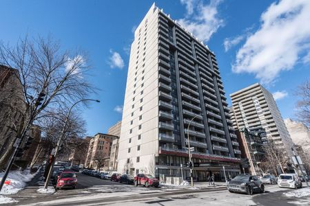 1975 Maisonneuve Blvd West, Montréal, QC - Photo 5