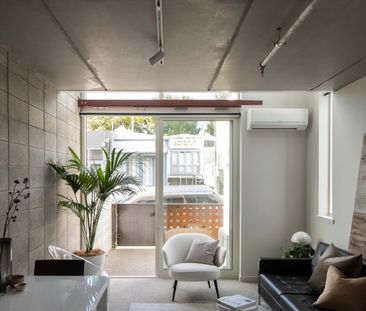 5/28 Martin Square, Te Aro - Photo 4