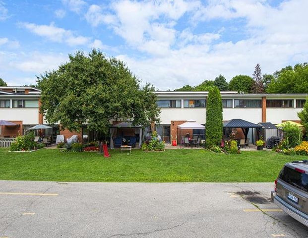 2055 - 2057 Barsuda Drive | 2057 Barsuda Drive, Mississauga - Photo 1