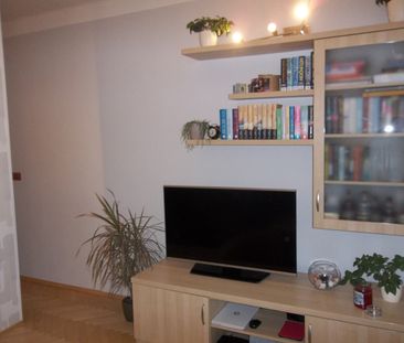 Pronájem bytu 1+1 37 m² - Photo 1