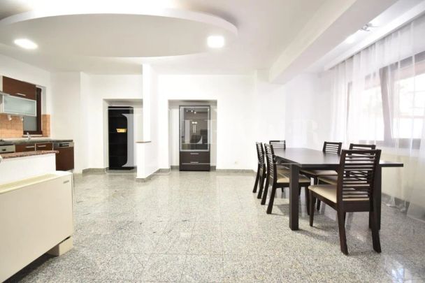 Apartament 4 camere I Aviatorilor - Fotografie 1