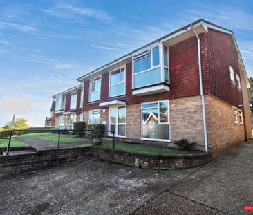 1 bedroom semi-detached bungalow to rent - Photo 2