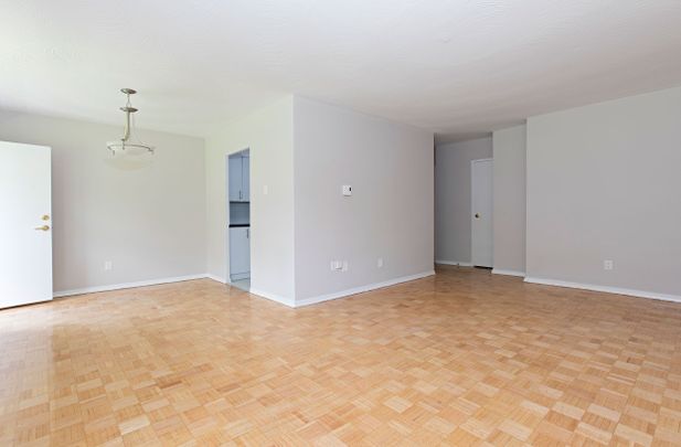 For Lease - 525 Eglinton Avenue Unit# 804, Toronto, Ontario - Photo 1