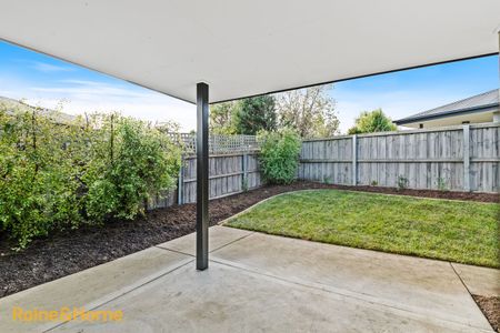 2/5 Honey Eater Court, Kingston, TAS 7050 - Photo 2