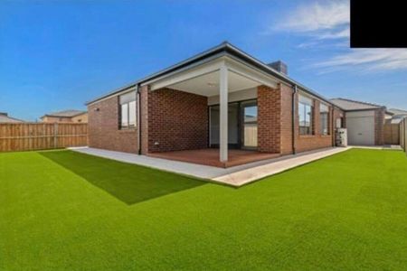 Thornhill Park - Photo 3