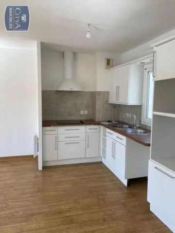 Appartement à louer 3 pièces 64m² - Photo 2
