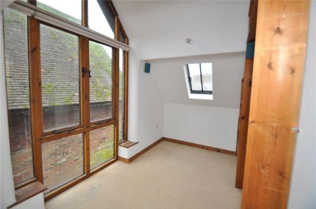 2 bedroom property to rent - Photo 3