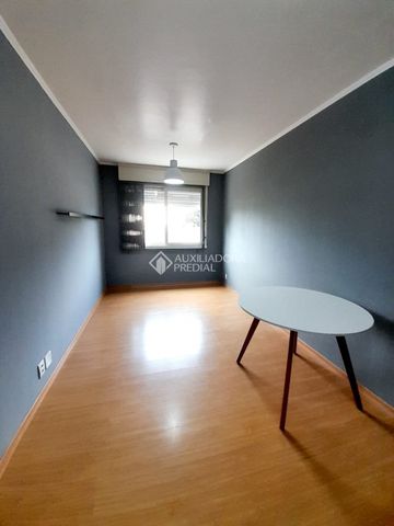 Apartamento com 1 quarto e 48m² para alugar em Vila Ipiranga, Porto Alegre. - Foto 2