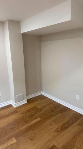 For Lease - 49 Mountainside Crescent Unit# Lower, Whitby, Ontario - Photo 4