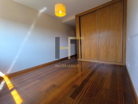 Apartamento T2+1 em Porto - Photo 2