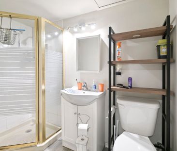 For Lease - 351 Winnifred Drive Unit# (East), Georgina, Ontario - Photo 6