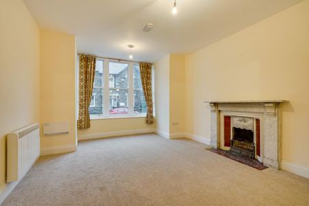 1 bedroom ground floor flat to rent - Photo 4