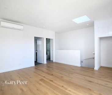 2 / 48 Hill Street, BENTLEIGH EAST - Photo 1