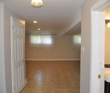 For Lease - 278 Whitehead Crescent, Caledon, Ontario - Photo 3