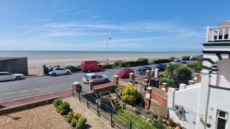 A 2 Bedroom Flat Instruction to Let in Bexhill-on-Sea - Photo 3