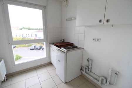 Location appartement 1 pièce 24.4 m² à La Madeleine (59110) - Photo 3