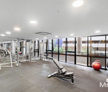 1422/8 Daly Street, South Yarra - Photo 4