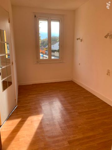 Maison de ville jumelée des 2 côtés avec jardin - Photo 3