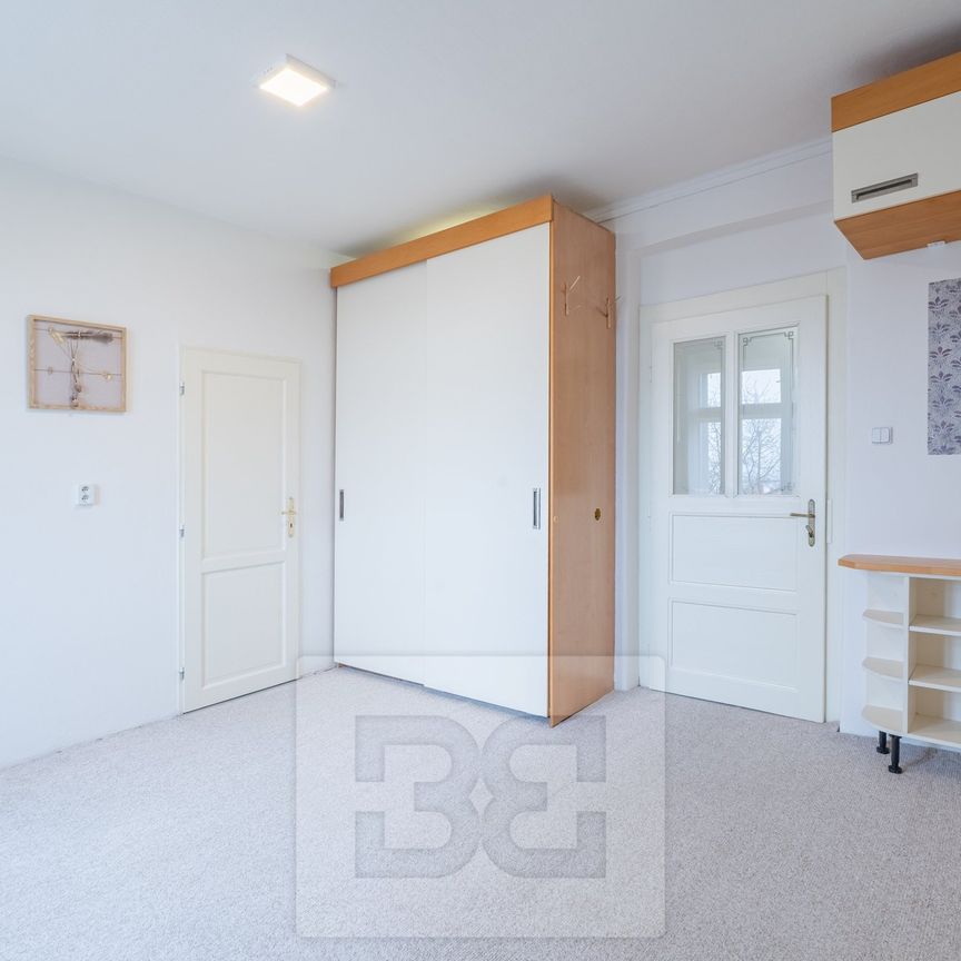 Pronájem bytu 2+kk 35 m² - Photo 1