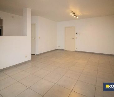 Nabij centrum gelegen instapklaar gelijkvloers appartement met 1 sl... - Photo 1