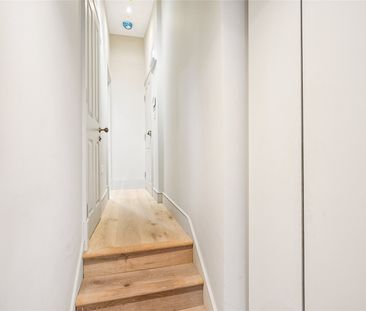 Redburn Street, London, SW3 ground floor flat to rent - Photo 5
