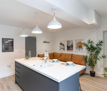 Battery Hill #10 - Photo 4