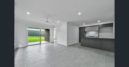 BRAND NEW 4 DUPLEX IN GREAT LOCATION - Photo 4