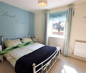 Hampden Crescent, Bracknell, Berkshire, RG12 - Photo 5