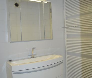 Volledig gerenoveerd appartement met mooi open zicht. - Foto 1