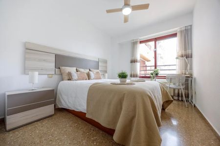 Carrer de Dolores Marqués, Valencia, Valencian Community 46020 - Photo 2