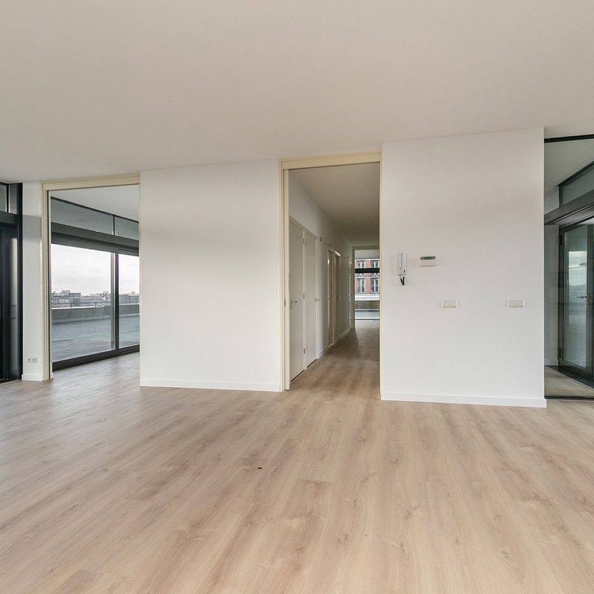 Purperhoedenveem, 80, Amsterdam - Photo 1