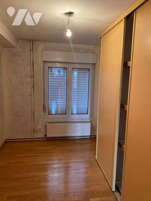 Au 1er étage, appartement T2 en duplex Un séjour avec cuisine équipée, une chambre, une pièce, ... - Photo 1