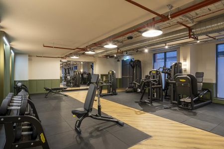 3 bedroom flat to rent - Photo 2