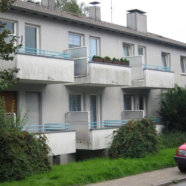 Modernisierte 1-Zimmer-Wohnung mit Balkon in ruhiger Lage von Mülheim-Winkhausen - Photo 2